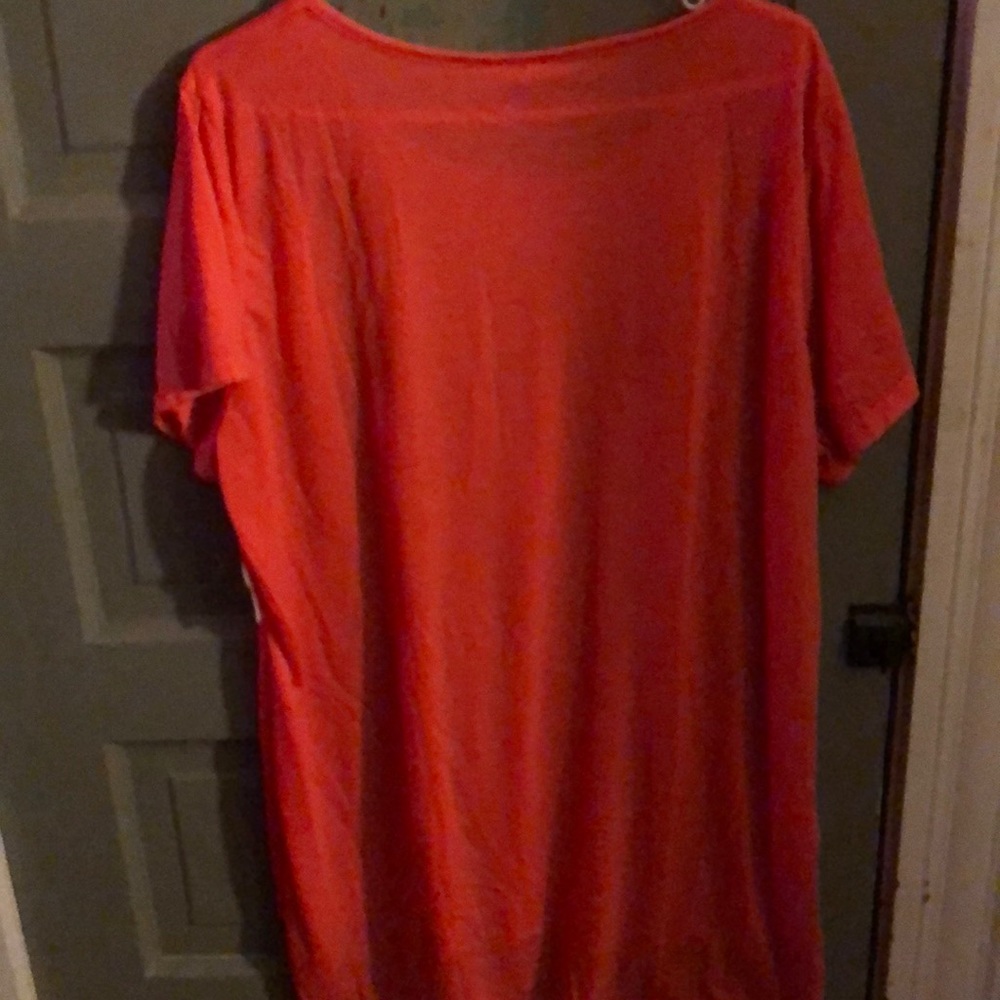 Shirt - Picture 2 of 3